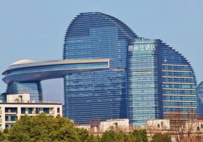 宏昆酒店集团高管亲临一线督导，湖州朗丽兹酒店全力冲刺开业。