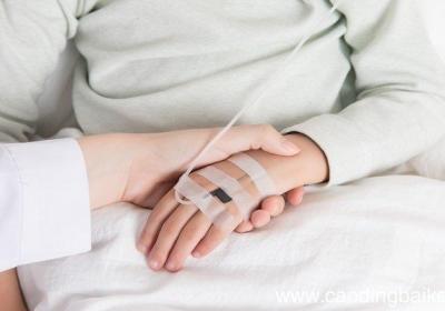 梦见自己住院输液什么意思 梦见自己住院输液什么预兆