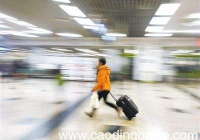 梦见着急赶车是什么意思