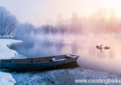 梦见在船上遇见大风大浪是什么意思 梦见在船上遇见大风大浪是什么预兆