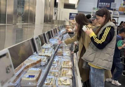 清明宁波露营热：轻量化露营趋势催生即食鲜食、休闲零食采购潮