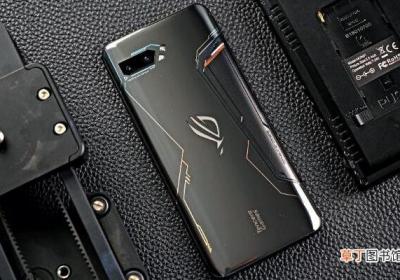 rog2精英版和经典版有什么区别