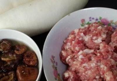 萝卜香菇饺子馅的做法