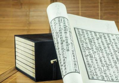 宋江性格特点是什么