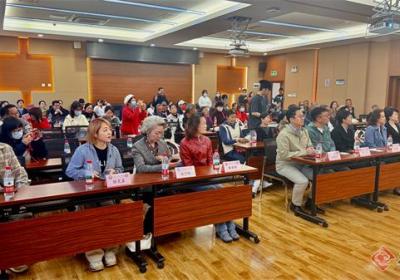 “碰一下”支付、“放大镜”指路！昆明首家“蓝马甲老年友善医院”在昆医附二院揭牌