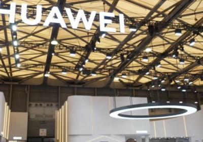 欧普照明与华为鸿蒙智家在AWE 2025上展示SDL技术引领健康光未来