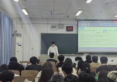 以朋辈力量赋能学生成长 南华大学船山学院开展“勤学堂”学业帮扶活动