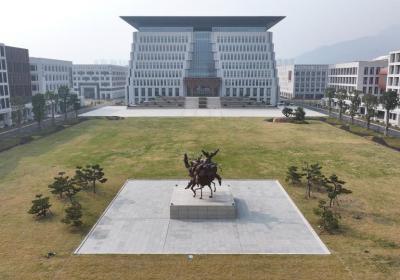 刚获批的福建福耀科技大学已在国际学术期刊发文