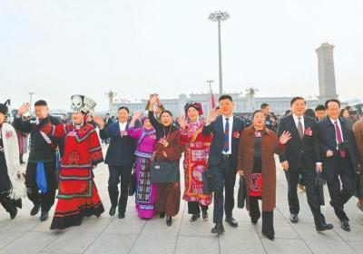 携手奋进谱华章 实干笃行绘新篇——四川代表团出席十四届全国人大三次会议掠影