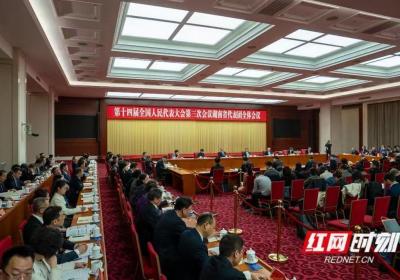 组图丨湖南代表团媒体开放日：一问一答间，展现开放、自信的湖南