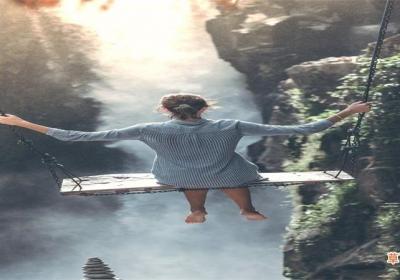 梦见自己来例假血很多寓意