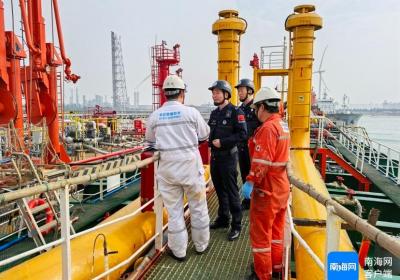海南八所边检站创新“三位一体”巡防模式 筑牢海上国门安全屏障