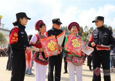 昆明铁警：宣防并举，共护春运“平安路”