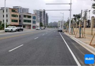 海口江东新区江秀北路完工通车