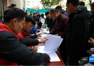 白沙“点对点”贴心输送服务 外出务工人员舒心返岗