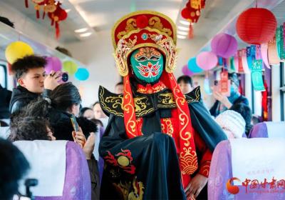 网络中国节·元宵|铁路闹元宵 非遗超有“料”