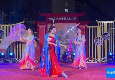 展现花舞之美！海口府城元宵换花节换花舞演绎活动让市民游客大饱眼福