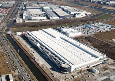 特斯拉首台Megapack在中国下线，储能业务成新增长点