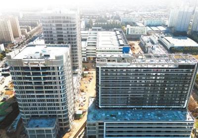 项目为王·我在超级现场丨精品工程 以“新”提速——探访中航光电高端互连科技产业社区项目