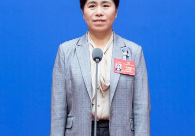 委员通道 | 省政协委员吕淑果：海南作为海洋大省蓝碳资源丰富 争当“双碳”工作优等生