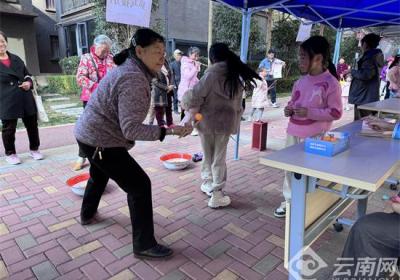 情暖“一老一小” 这个社区的新春家宴活动热闹啦