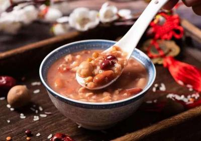 【早安云南•滇味】腊八节，一碗粥里的年味与乡愁