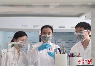 我国团队研发出一种用于环保电池的高效催化剂