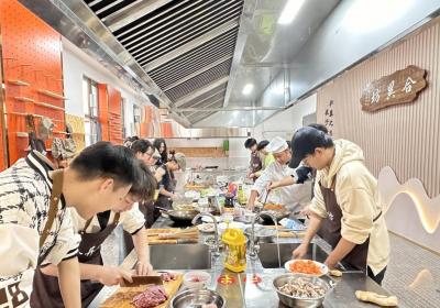 江苏科技大学免费向学生开放“共享厨房”，可自带食材