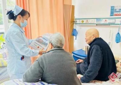 老年“医靠”哪里找？昆明市探索建立首个护工协会拓展养老服务