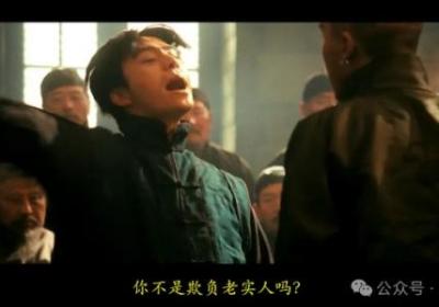 这些新闻放一起看，难道没人觉得荒诞吗？