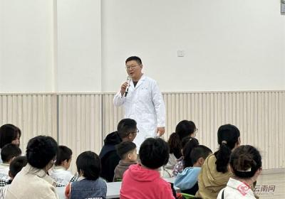 幸福萌“牙”从“齿”开始！昆明西二幼大六班开展亲子活动