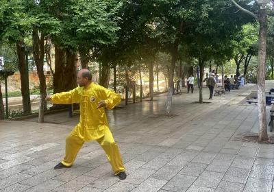 云迹青年｜盘龙江边的那些老人们