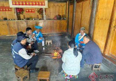 法润彩云南｜接地气又冒热气 腾冲猴桥用“火塘会”架起干群“连心桥”