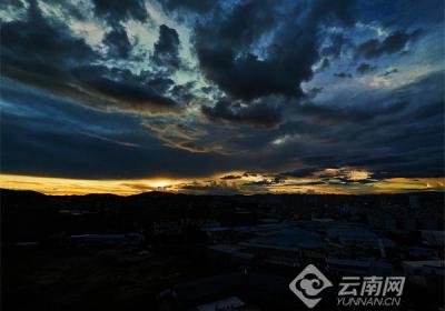 【高清组图】云南江川云景
