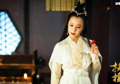 李依晓被狗咬毁容事件, 事情全经过是怎样的